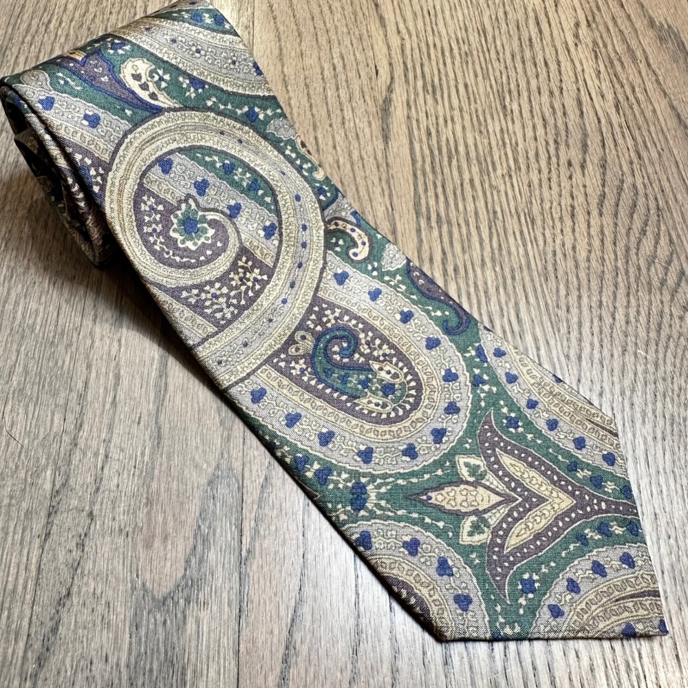 COLOURS by Alexander Julian Silk Tie Paisley Design Green Blue Purple USA Made